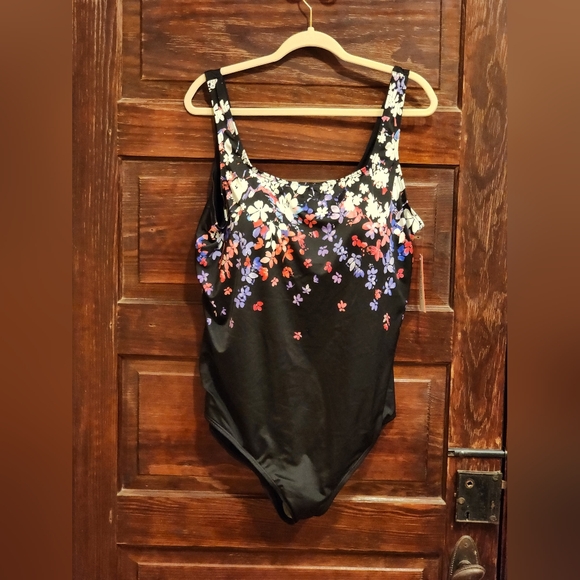 SWIMSUITS FOR ALL Floral Black One-Piece Tank Style Swimsuit - Plus Size 26 NWT - Picture 4 of 13